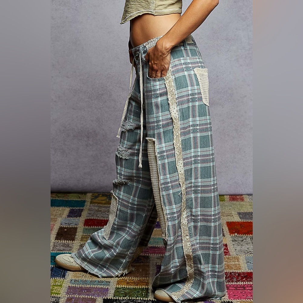 NWT POL Plaid 90’s Grunge Patchwork Crochet Wide Leg Pants Jeans Denim - Picture 5 of 7